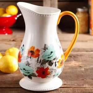 The Pioneer Woman 2 quart Stoneware Pitcher “flea market”